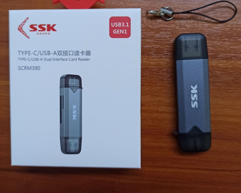 SSK SCRM-390 Type-C &amp; USB 3.0 Cardreader